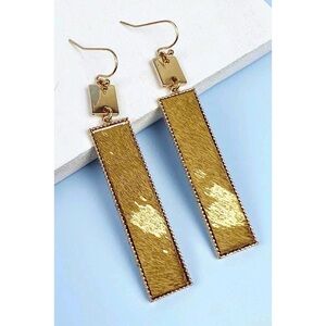 GOLD PAINTING LEATHER BAR EARRINGS